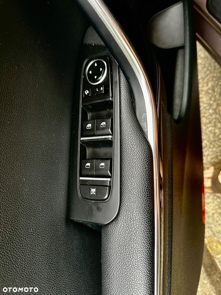 Kia Ceed 1.4 T-GDI L Business Line DCT - 29