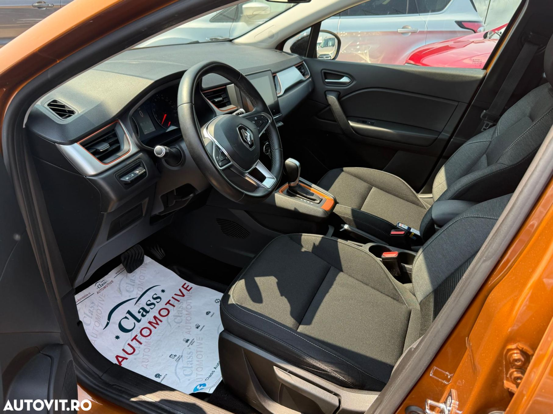 Renault Captur - 21