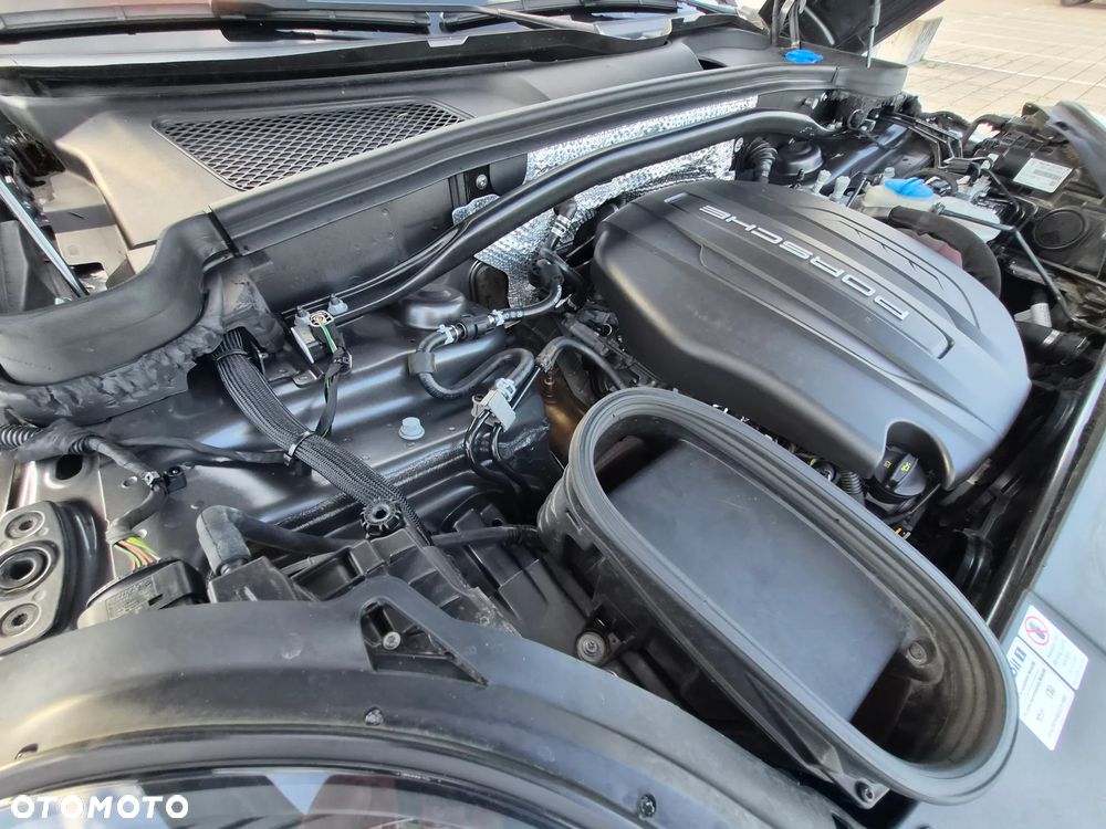 Porsche Macan - 21
