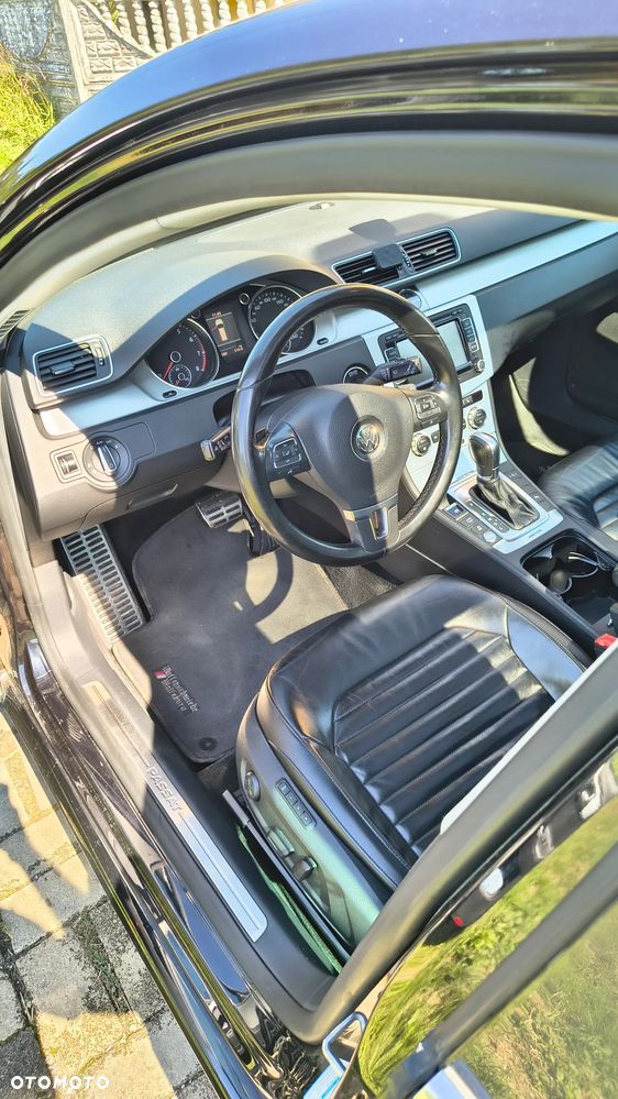 Volkswagen Passat 3.6 V6 4Motion DSG Highline - 11