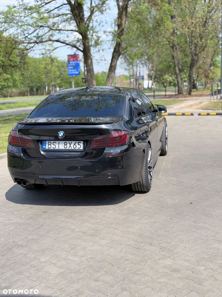 BMW Seria 5 525d - 7