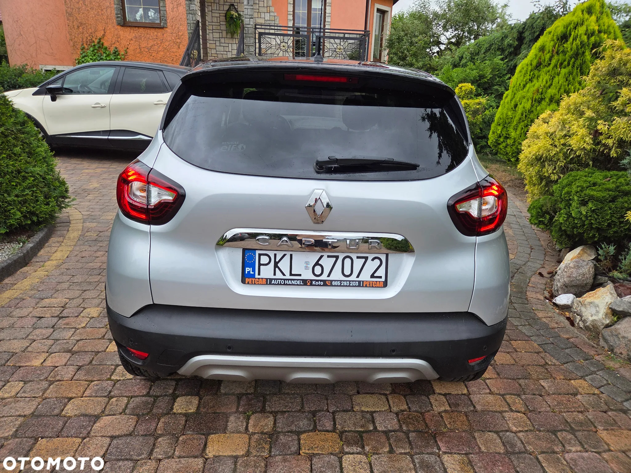 Renault Captur 1.2 Energy TCe Limited EDC - 17