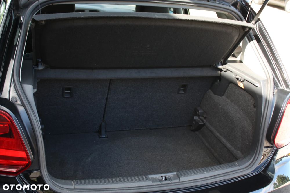 Volkswagen Polo 1.4 TDI Comfortline - 6