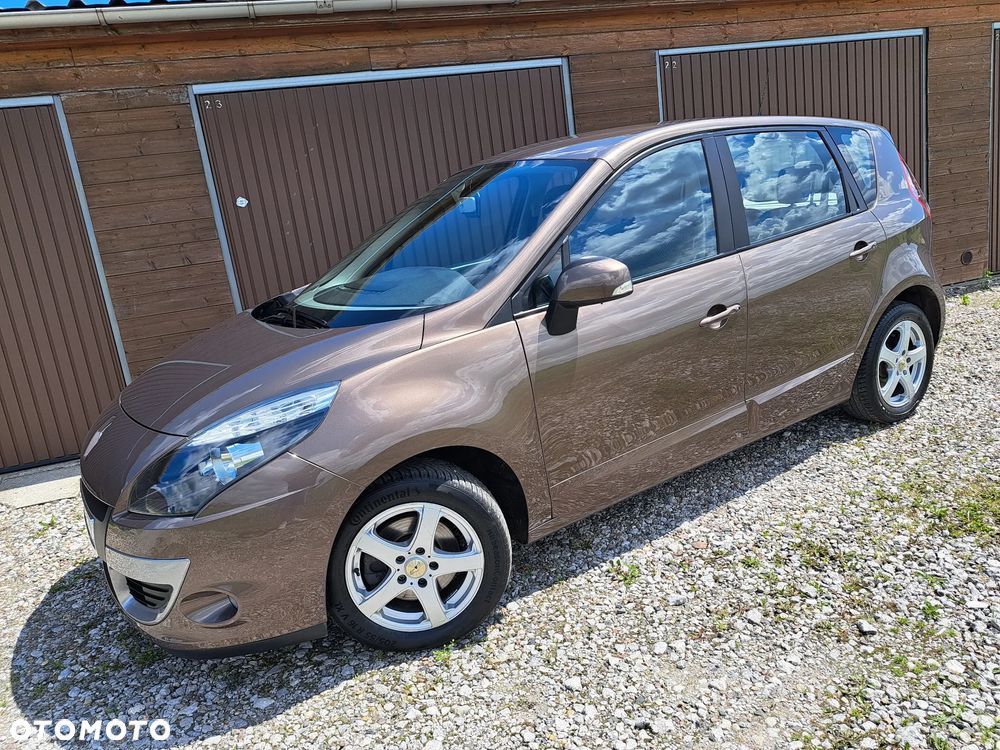 Renault Scenic 1.6 16V Expression - 11