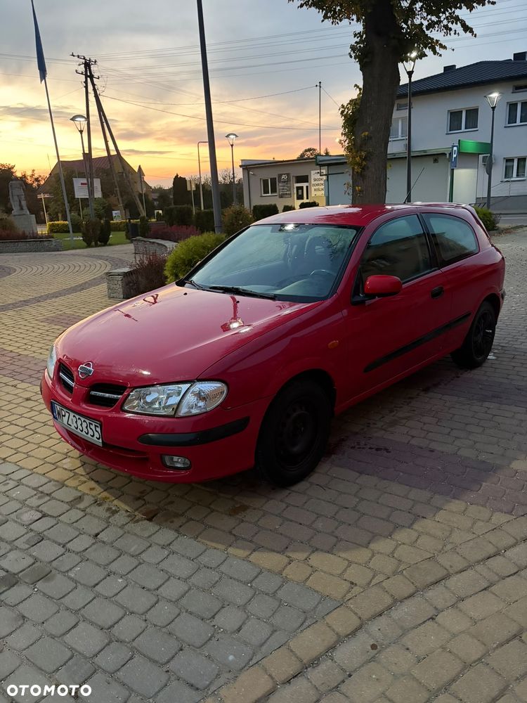 Nissan Almera