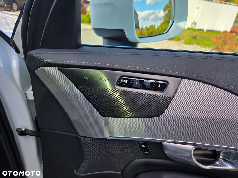 Volvo XC 90 - 29