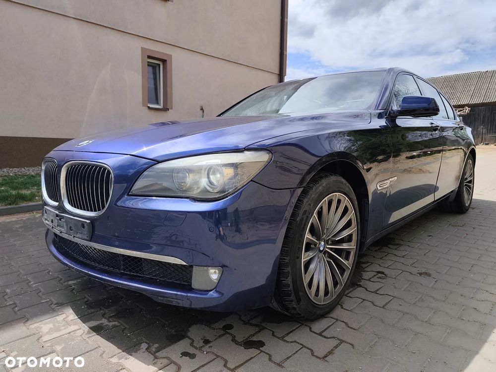 BMW Seria 7 750i L xDrive - 1