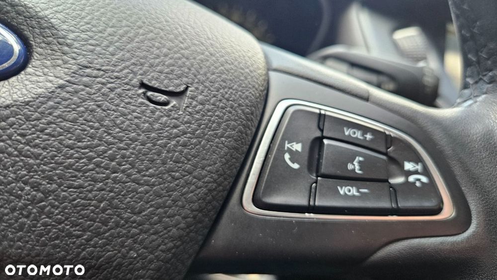 Ford Focus - 21