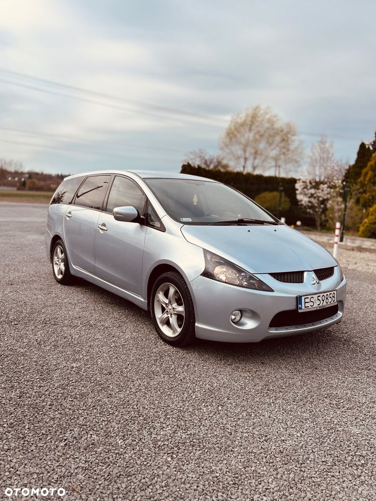 Mitsubishi Grandis 2.4 Intense (lea) - 10