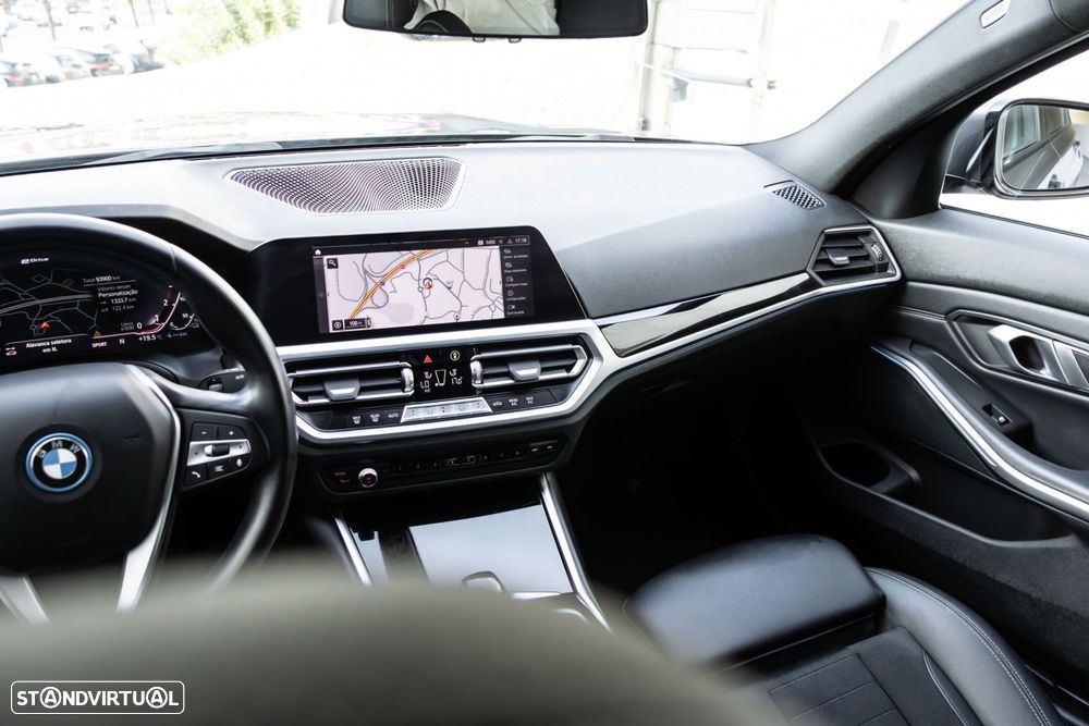 BMW 320 e Line Sport Auto - 28