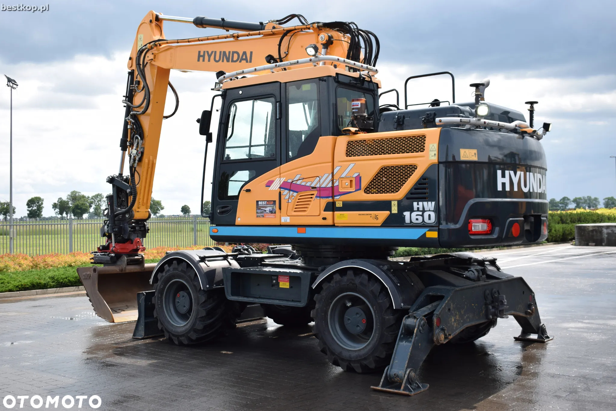 Hyundai HW160 - 10