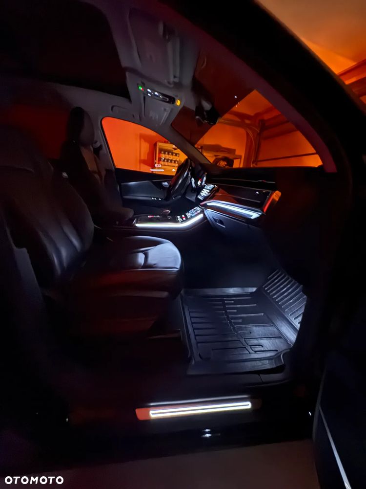 Audi Q7 55 TFSI quattro tiptronic - 37