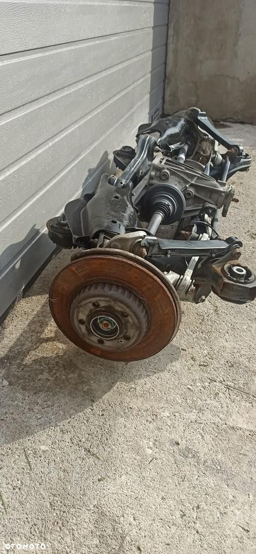 w205 seadan ZAWIESZENIE BELKA TYŁ A2053507207 MOST 2.2D AUTOMAT SANKI W205 - 5