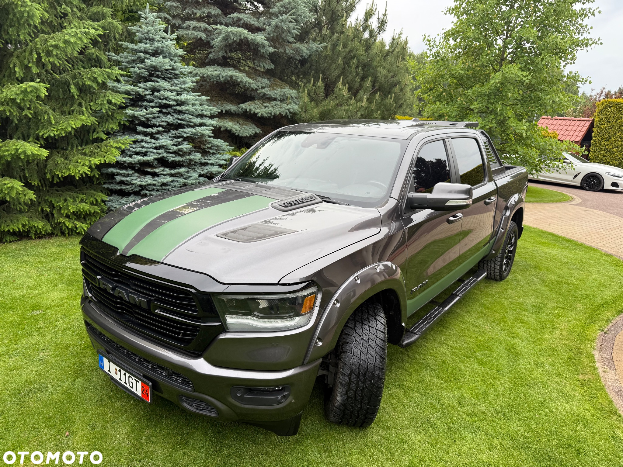 RAM 1500 Crew Cab Longbed Laramie - 2