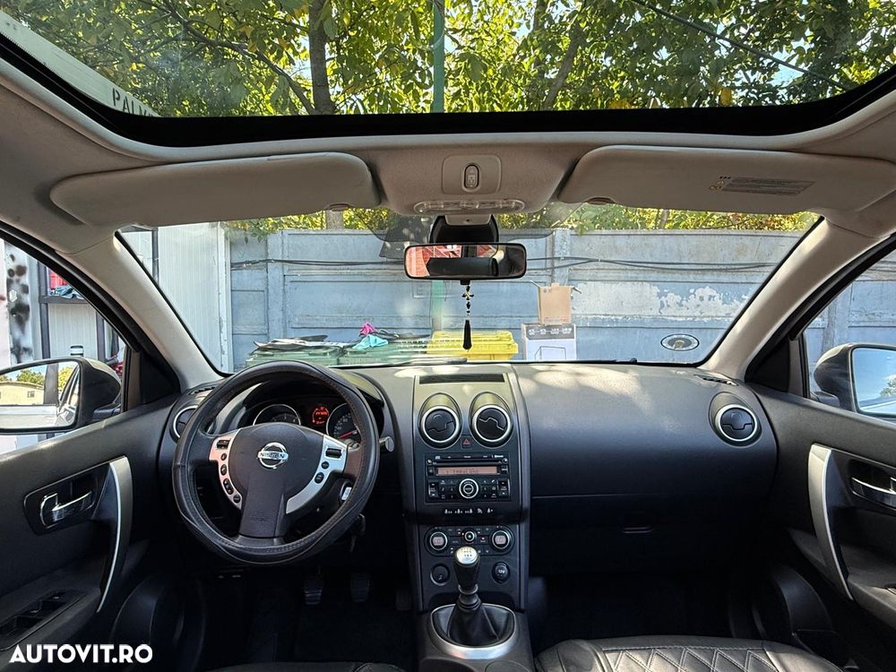Nissan Qashqai+2 - 18