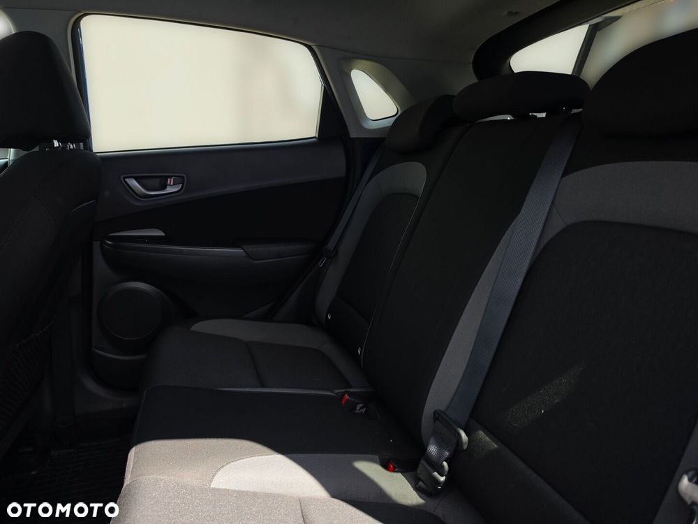 Hyundai Kona 1.6 T-GDI Style DCT - 24