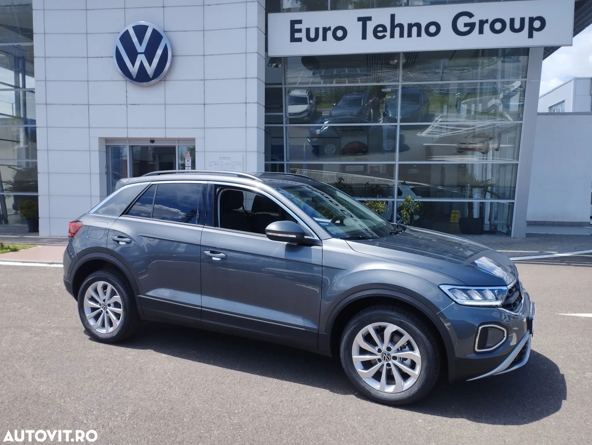 Volkswagen T-ROC 1.0 TSI Advanced - 1