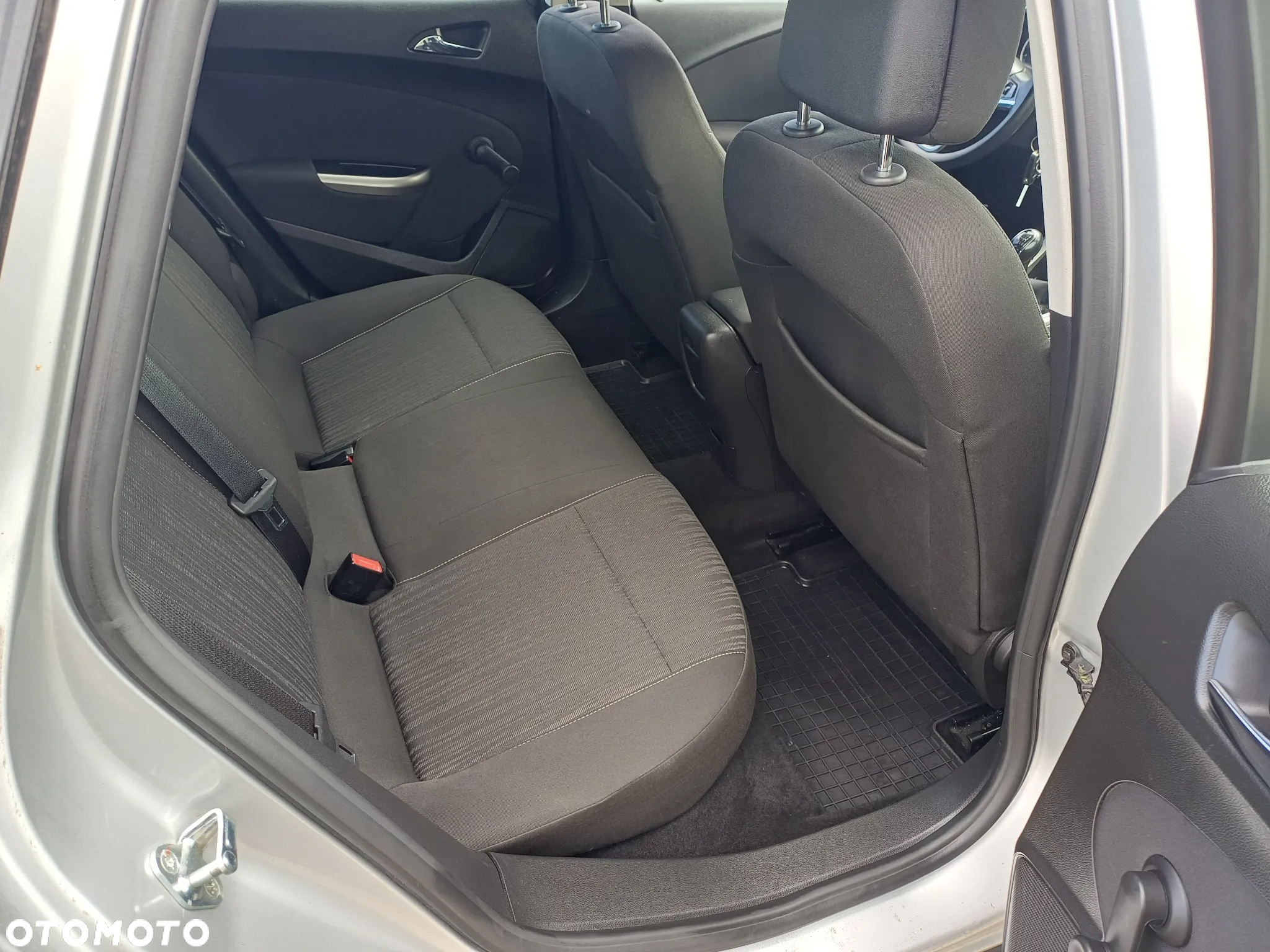 Opel Astra - 17