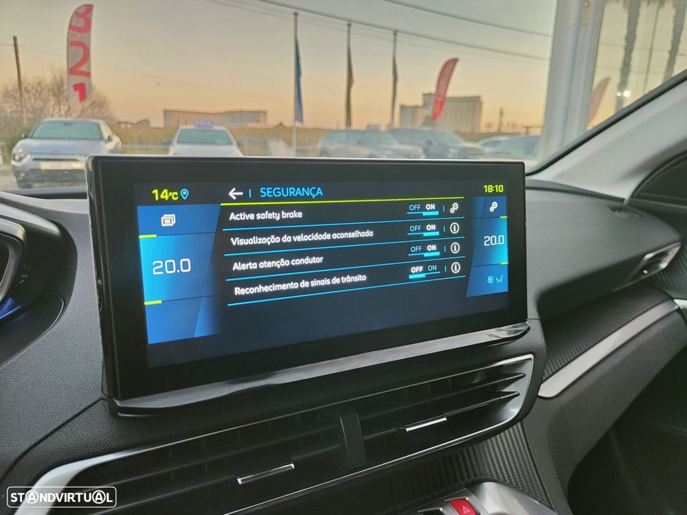 Peugeot 3008 1.6 Hybrid Allure e-EAT8 - 51