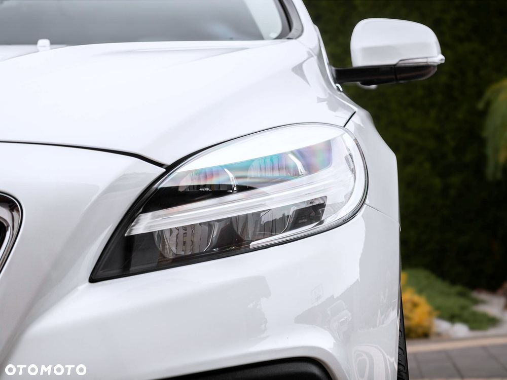Volvo V40 Cross Country T3 Ocean Race - 34