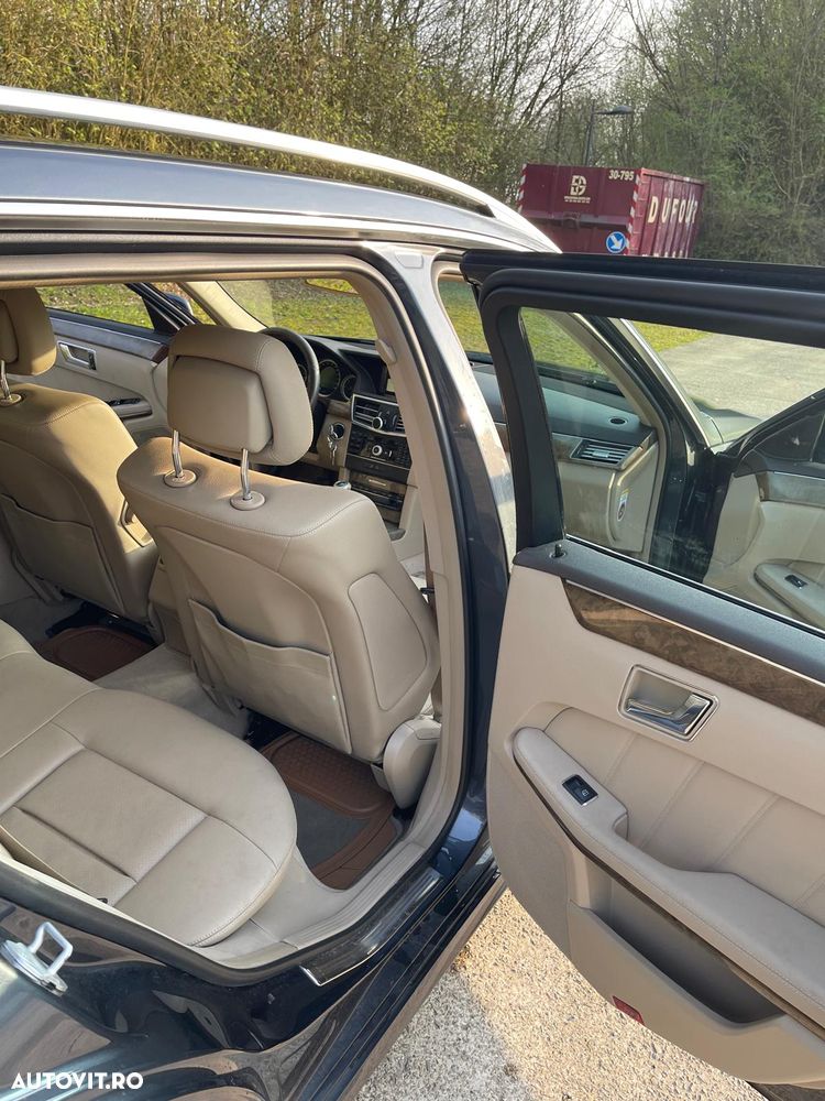 Mercedes-Benz E - 19