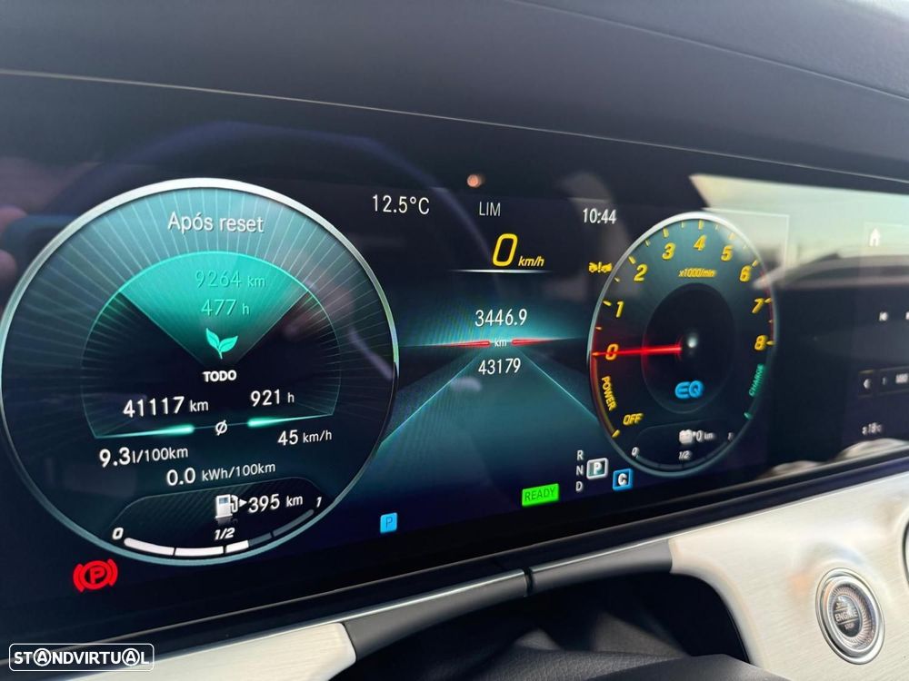 Mercedes-Benz E 300 e Avantgarde - 8