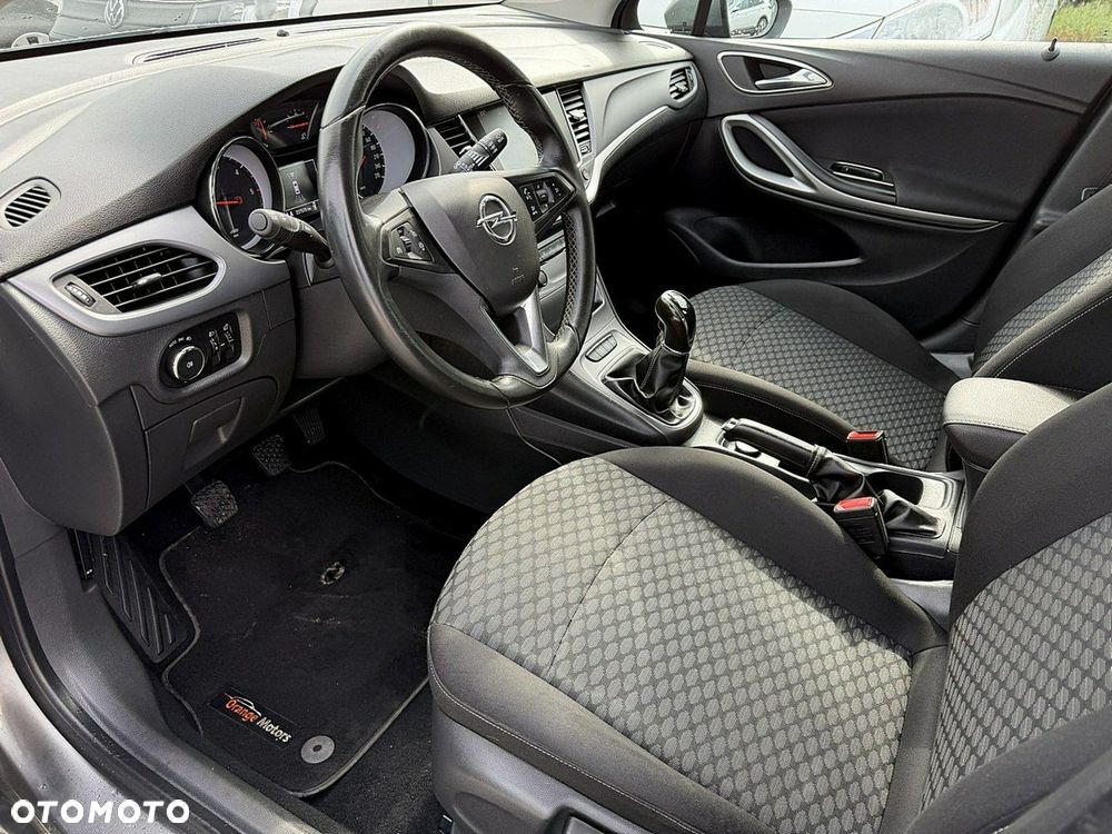 Opel Astra - 10