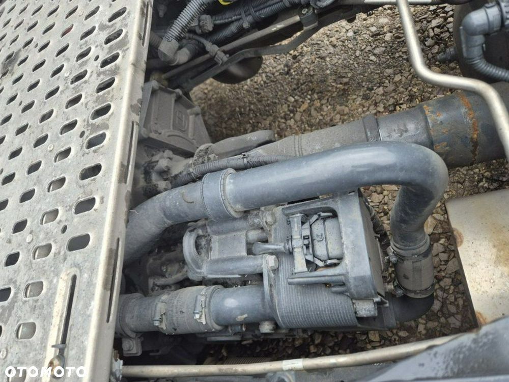 Iveco As440St/p - 33