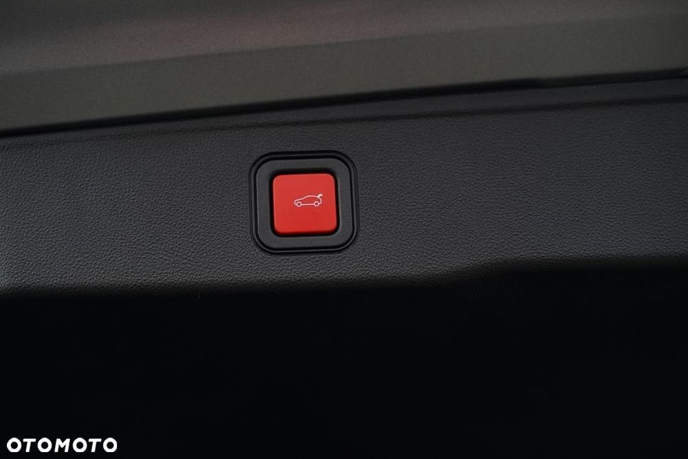 Jeep Avenger 1.2 T3 mHEV Altitude FWD eDCT6 - 8