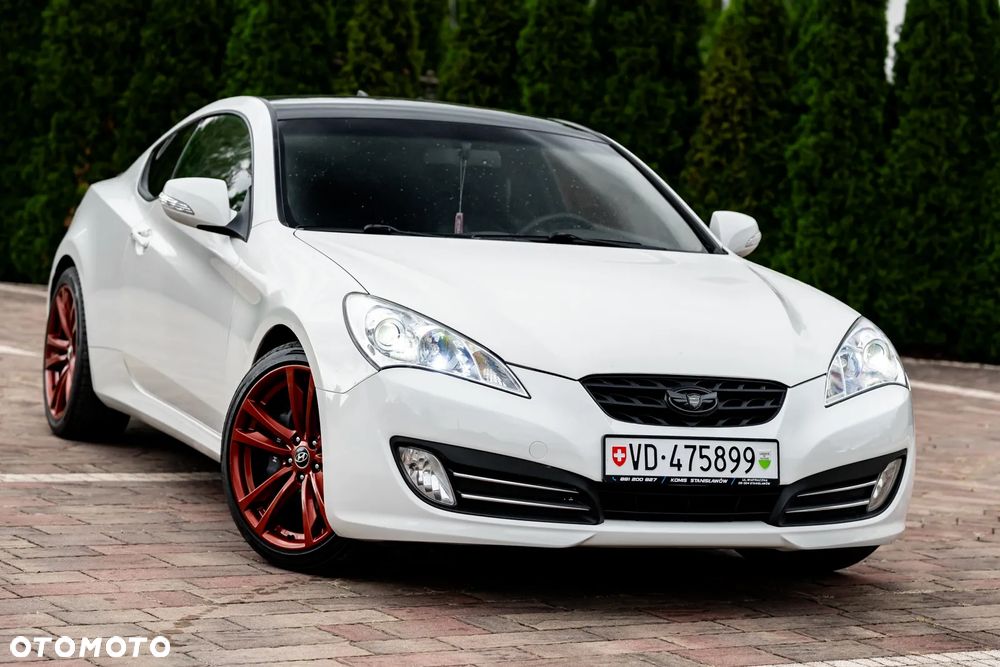 Hyundai Genesis Coupe 2.0 T - 5
