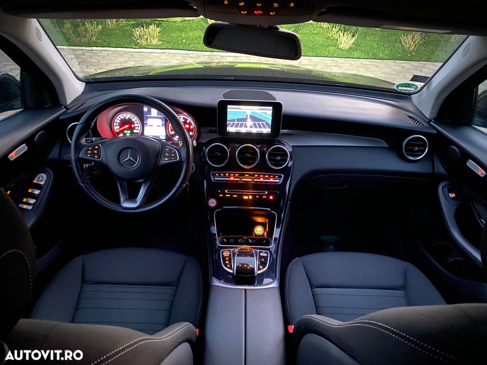 Mercedes-Benz GLC 220 d 4Matic 9G-TRONIC - 10
