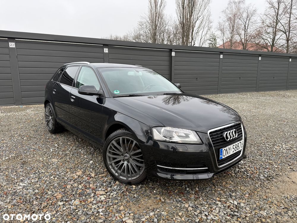 Audi A3 Sportback 2.0 TDI DPF S tronic Attraction - 4