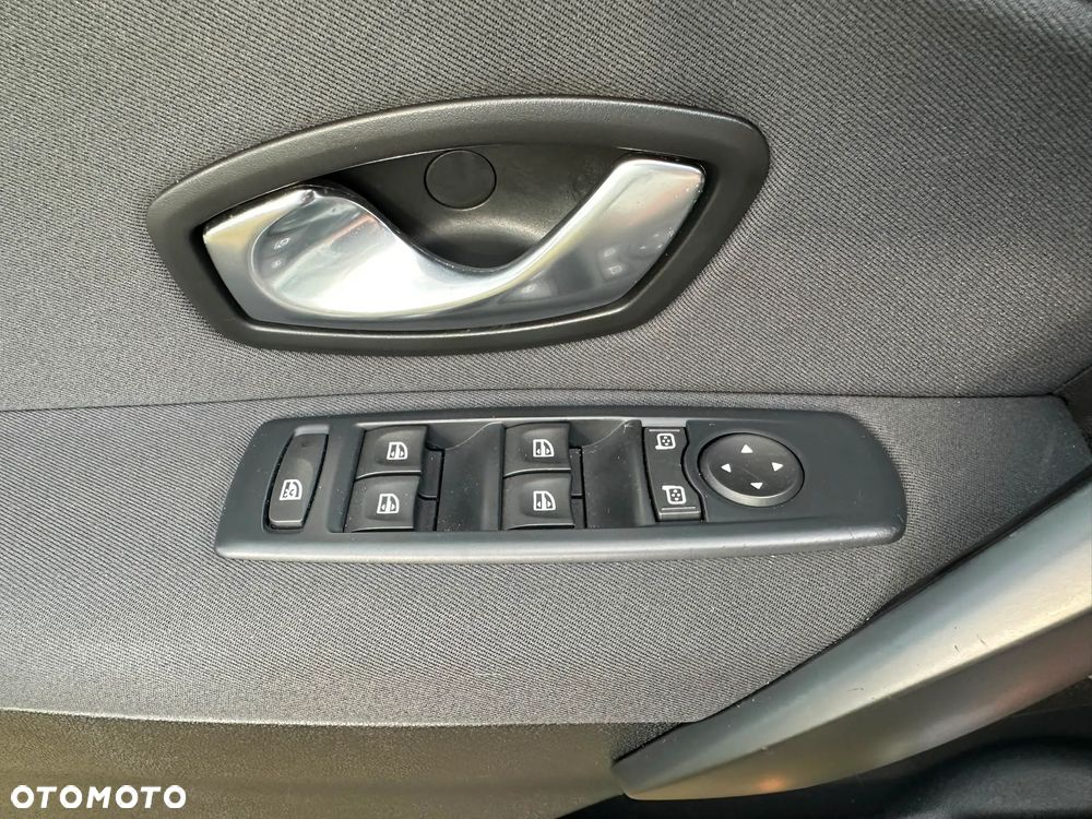 Renault Megane - 21