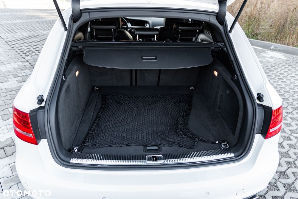 Audi A4 Avant 2.0 TFSI quattro S line Sportpaket - 17