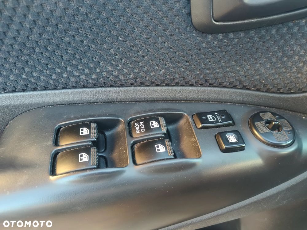 Hyundai Tucson 2.0 Comfort 2WD - 10