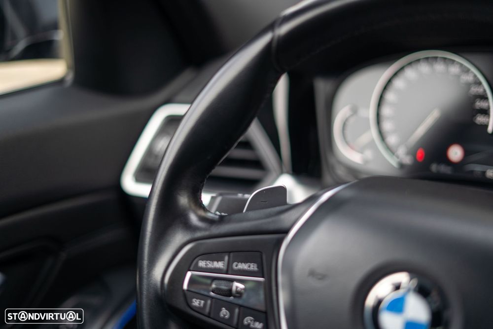 BMW 320 d Line Sport Shadow Auto - 12