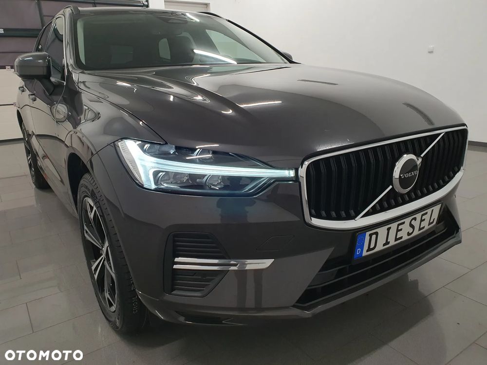 Volvo XC 60 B4 D AWD Ultimate Dark - 29
