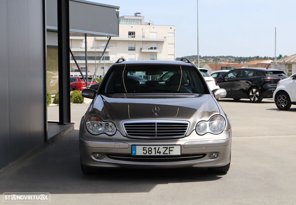 Mercedes-Benz C 220 T CDI Avantgarde - 4