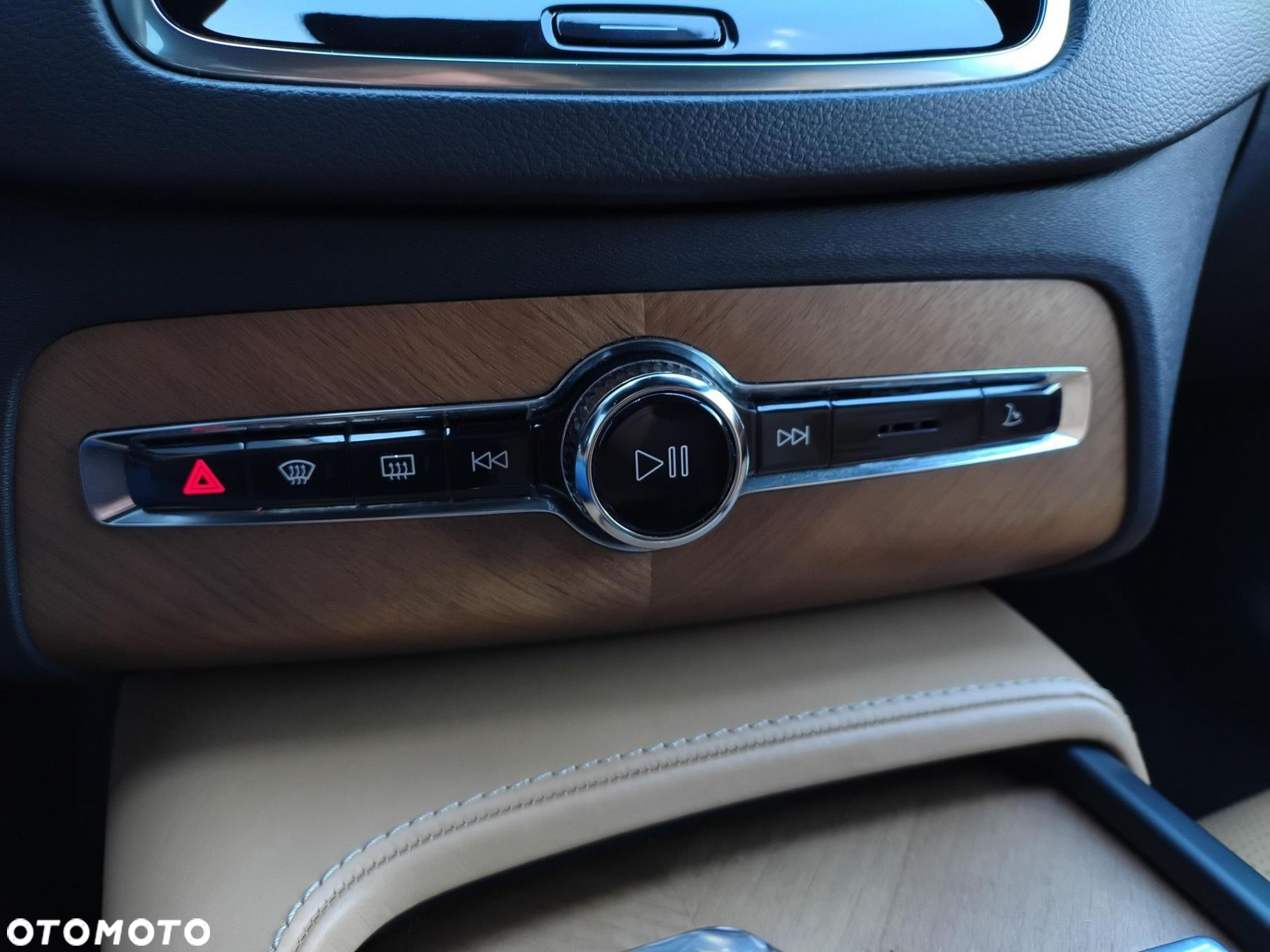 Volvo XC 90 - 18
