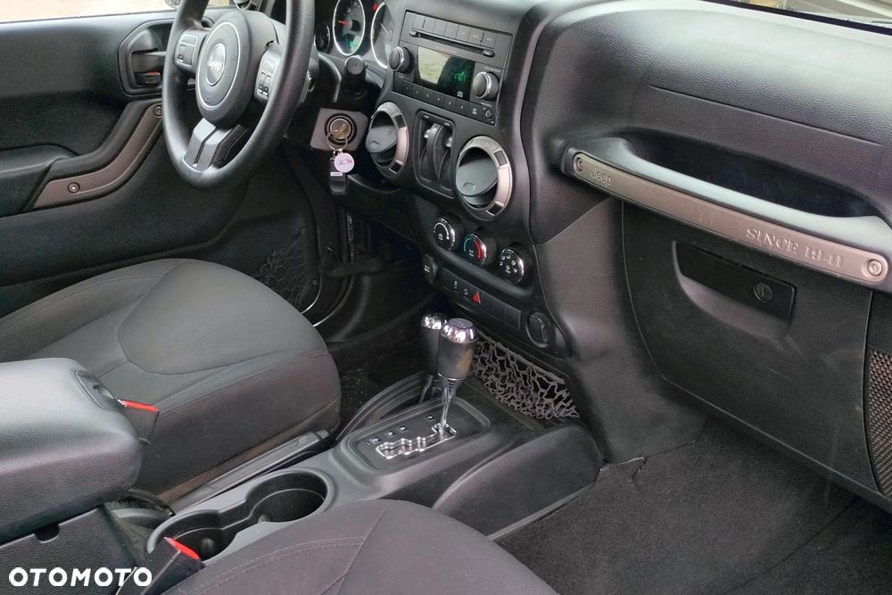 Jeep Wrangler Unlimited 3.6 Automatik X - 14
