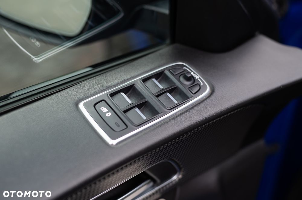 Jaguar F-Pace D300 AWD R-Dynamic HSE 90th Anniversary Edition - 19