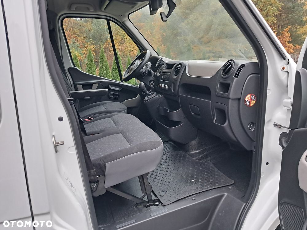 Opel Movano - 12