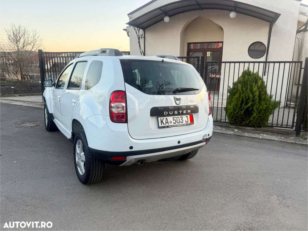 Dacia Duster 1.6 4x2 Prestige - 4