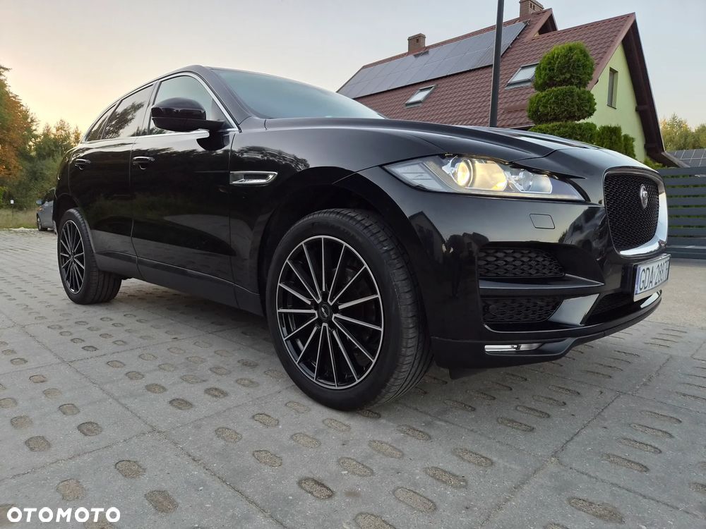 Jaguar F-Pace 20d AWD Prestige - 16