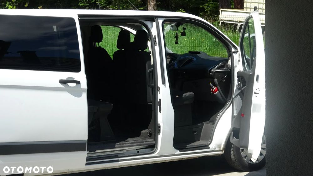 Ford Transit Custom 290 L2H1 Limited - 17
