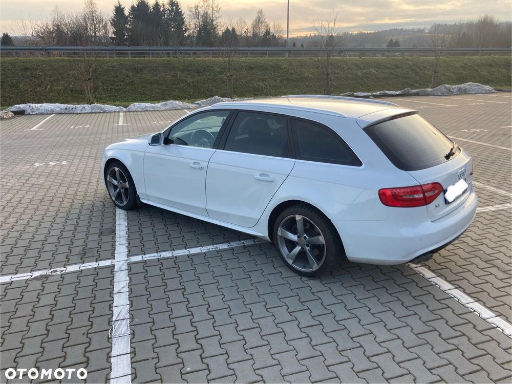 Audi A4 Avant 2.0 TDI 120g DPF Attraction - 9