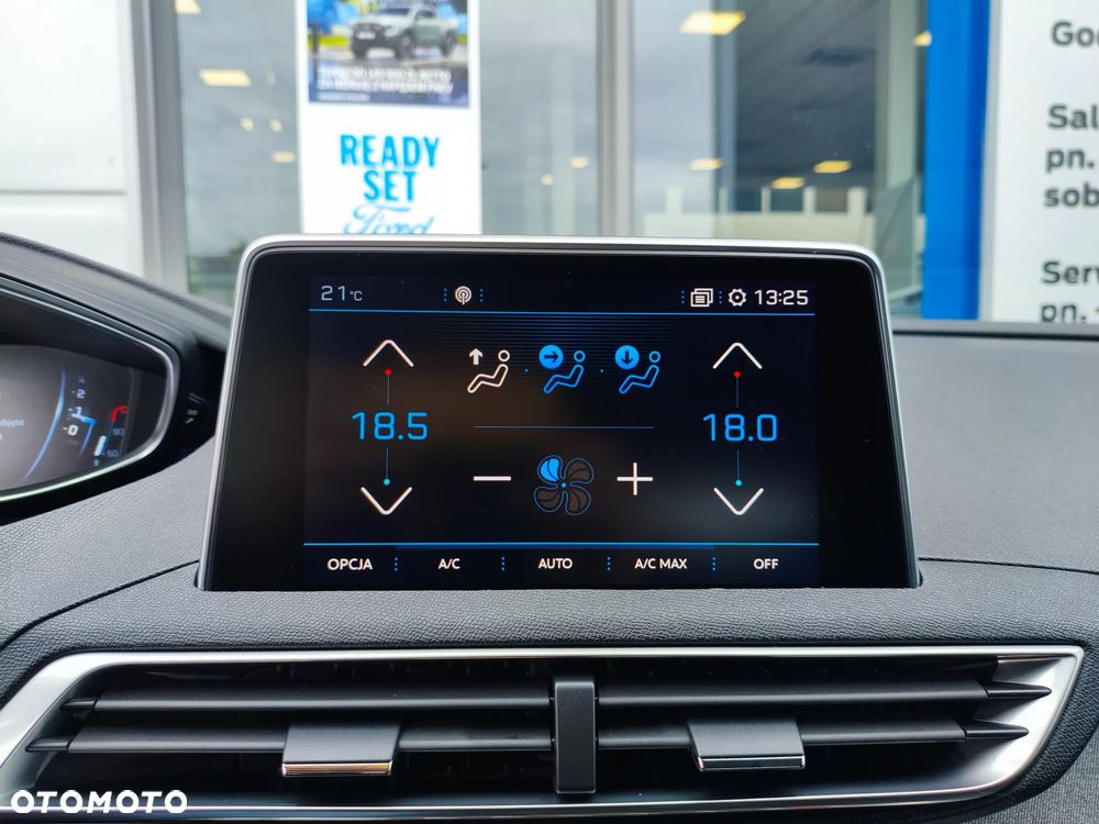 Peugeot 3008 PureTech 130 Stop & Start Allure - 24