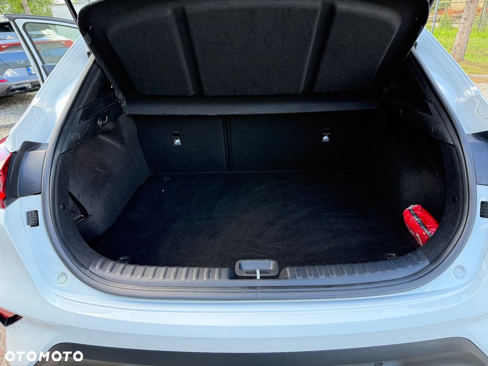 Kia XCeed 1.5 T-GDI Prestige Line DCT - 16