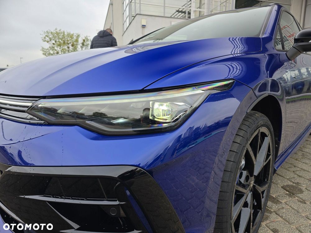 Volkswagen Golf Variant 2.0 TSI 4Motion R - 39