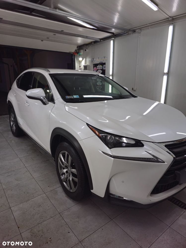 Lexus NX 300h Prestige AWD - 2